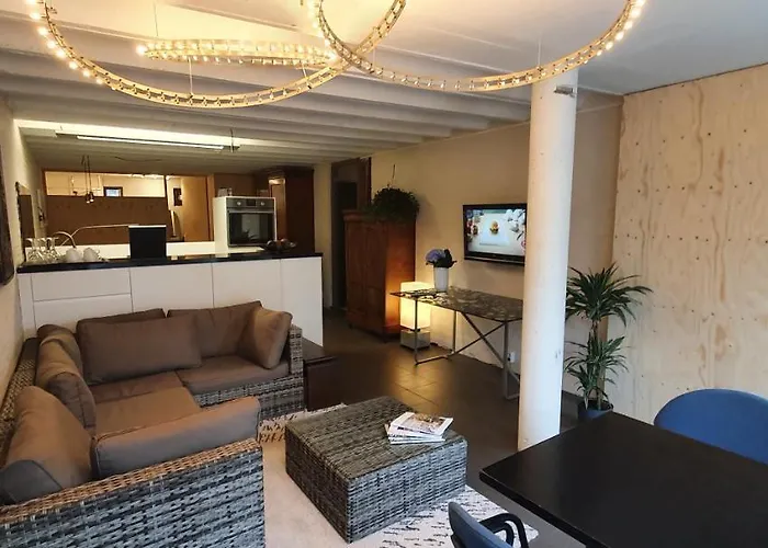 Waar Maas & Waal..... Apartamento Woudrichem